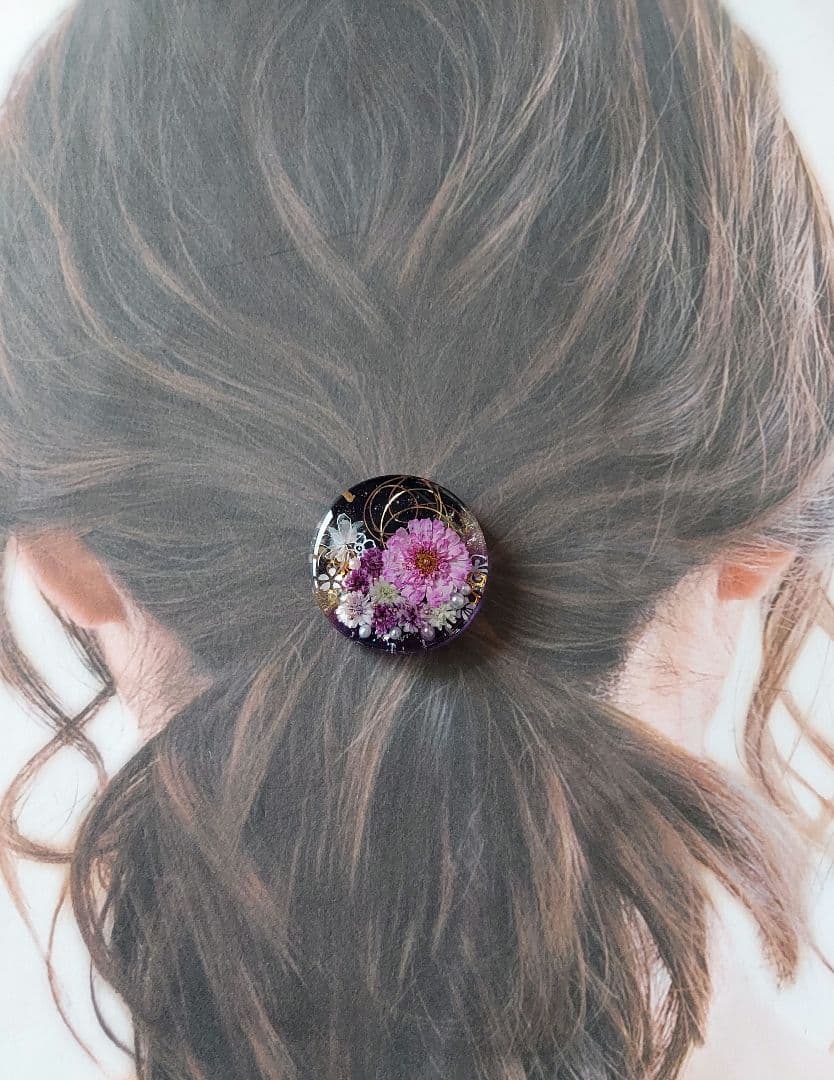 【1696】レジン　マトリカリア　ヘアゴム　ポニーフック　ブロ―チ　ハンドメイド