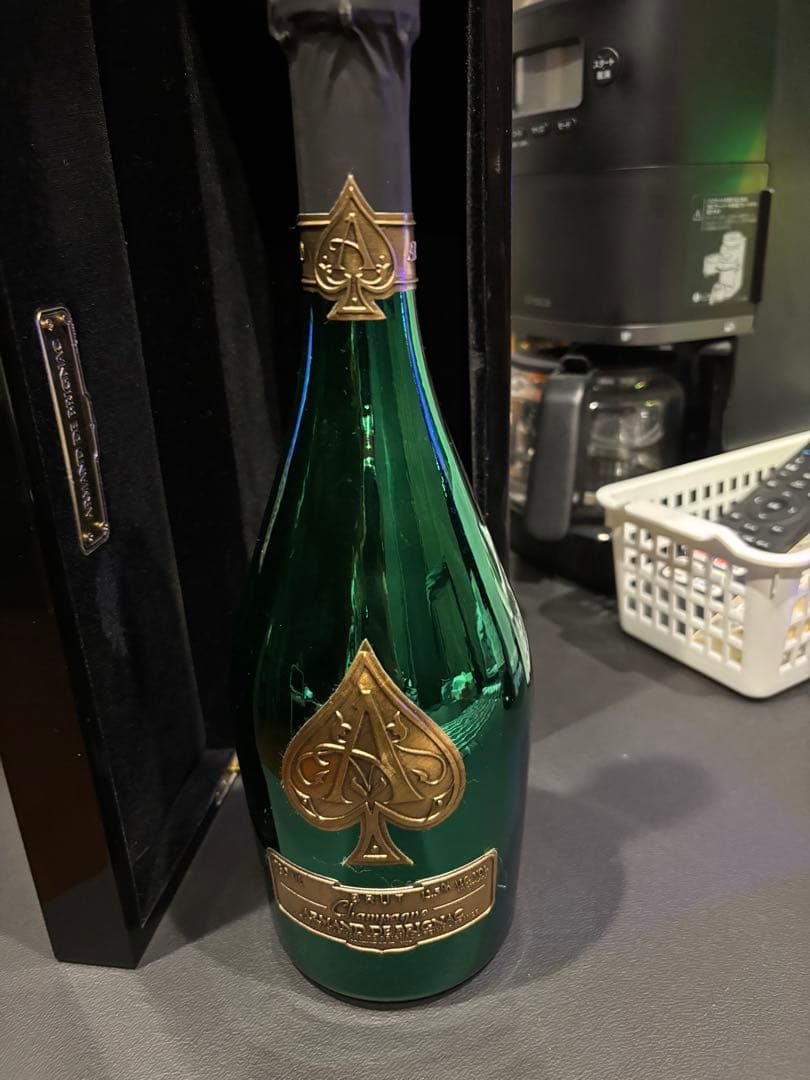 Armand de Brignac 2013 緑色ボトル 専用ボックス付