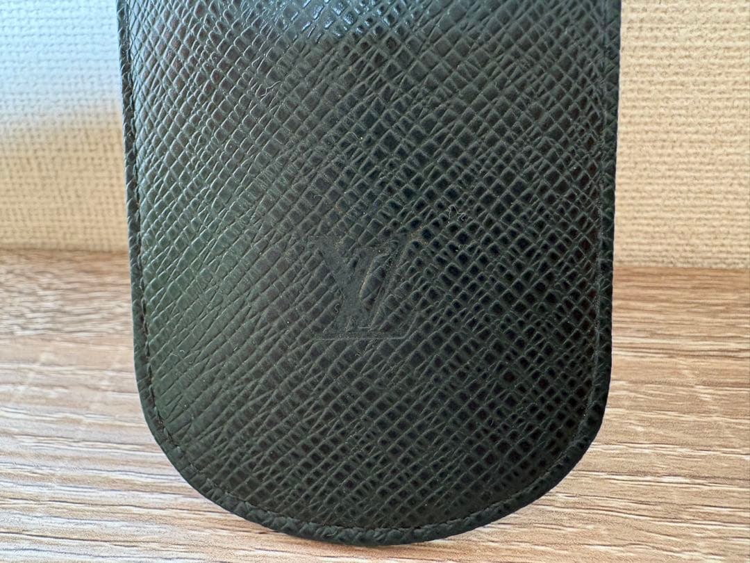 LOUIS VUITTON ✴︎タイガ エテュイスティロ ✴︎ペンケース