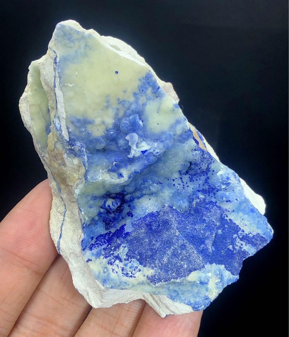 天然ブルーアラゴナイト標本 Natural Blue Aragonite