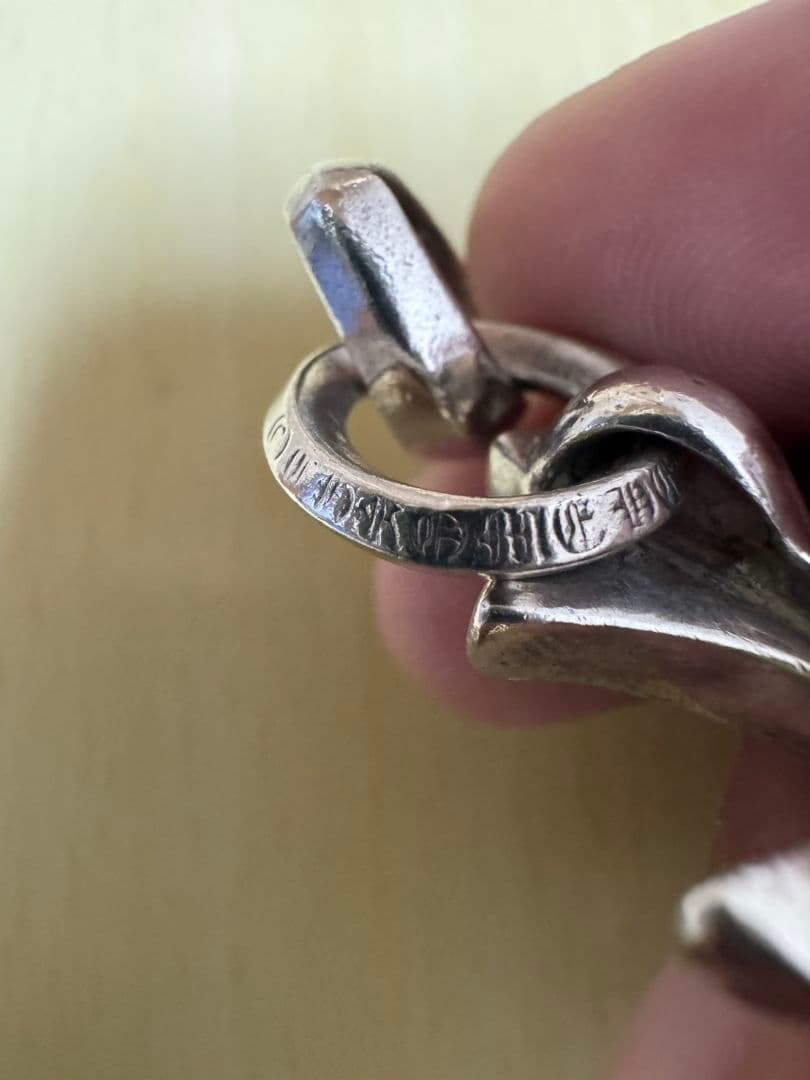 クロムハーツスモールchクロスwithベイル