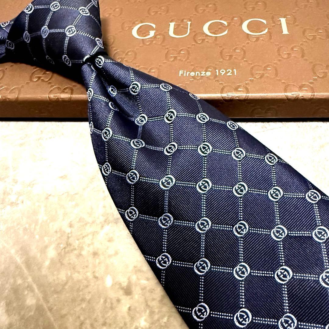 未使用級 GUCCI グッチ ネクタイ インターロッキング GG柄 ネイビー 紺