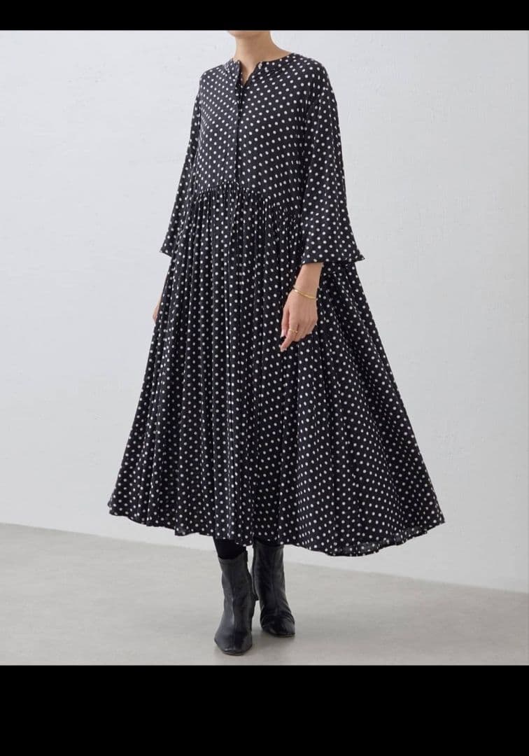 ちょこ☆BEARDSLEY ビアズリードットギャザーボリューム袖ワンピース