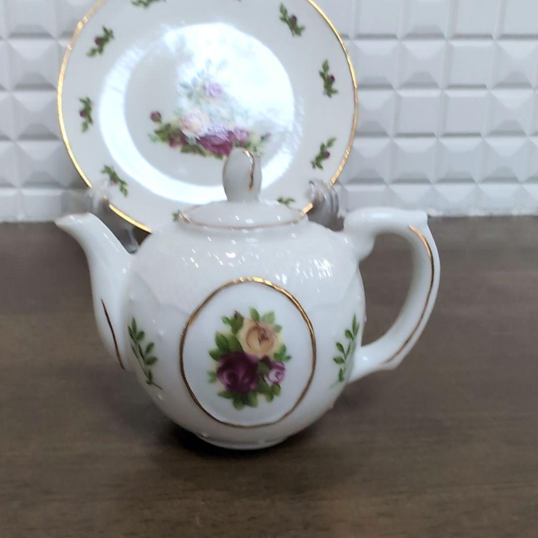 【訳あり】ロイヤル・アルバート　ミニチュアティーセット