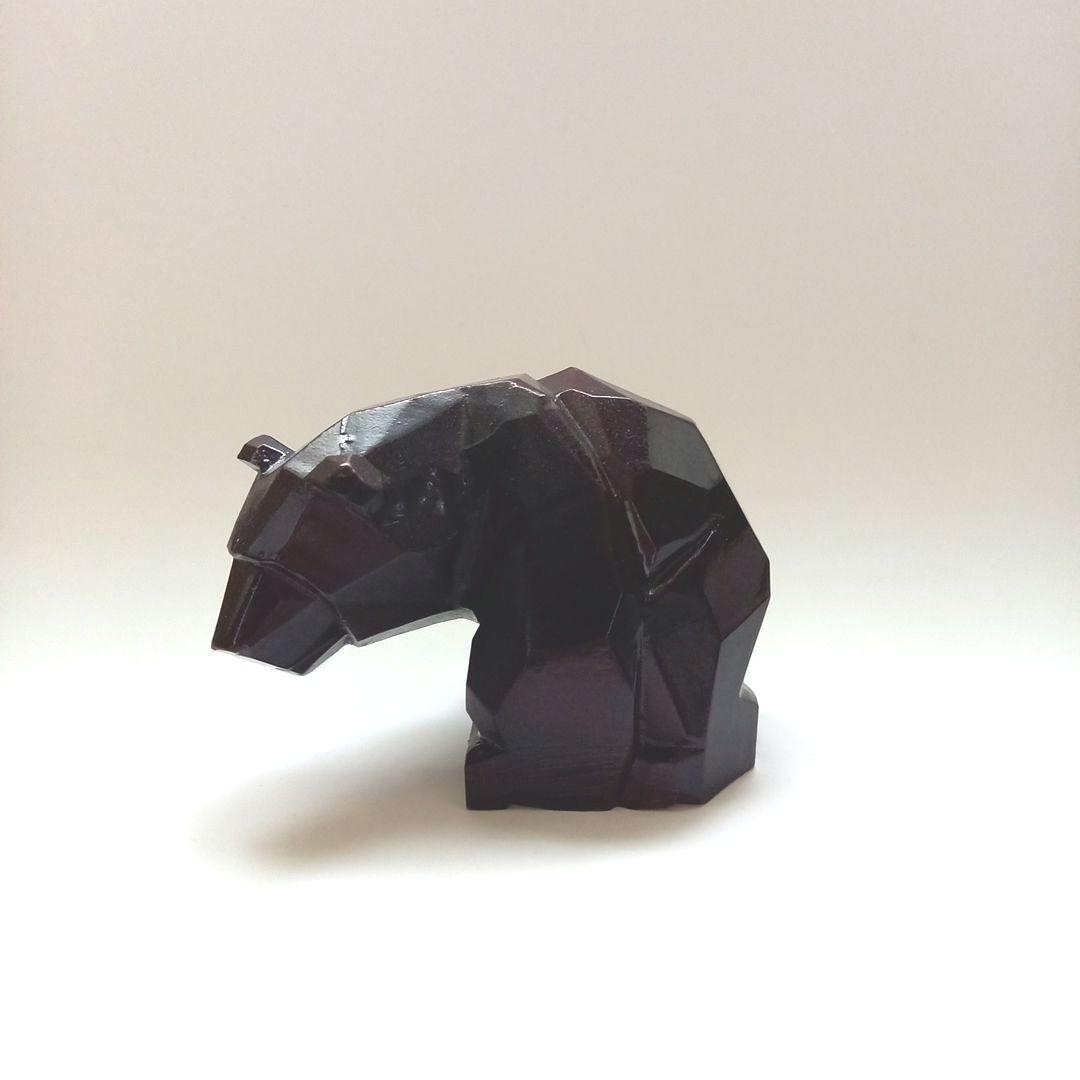 木彫りの熊　民芸　北海道土産　熊の置物　カット彫り　八雲