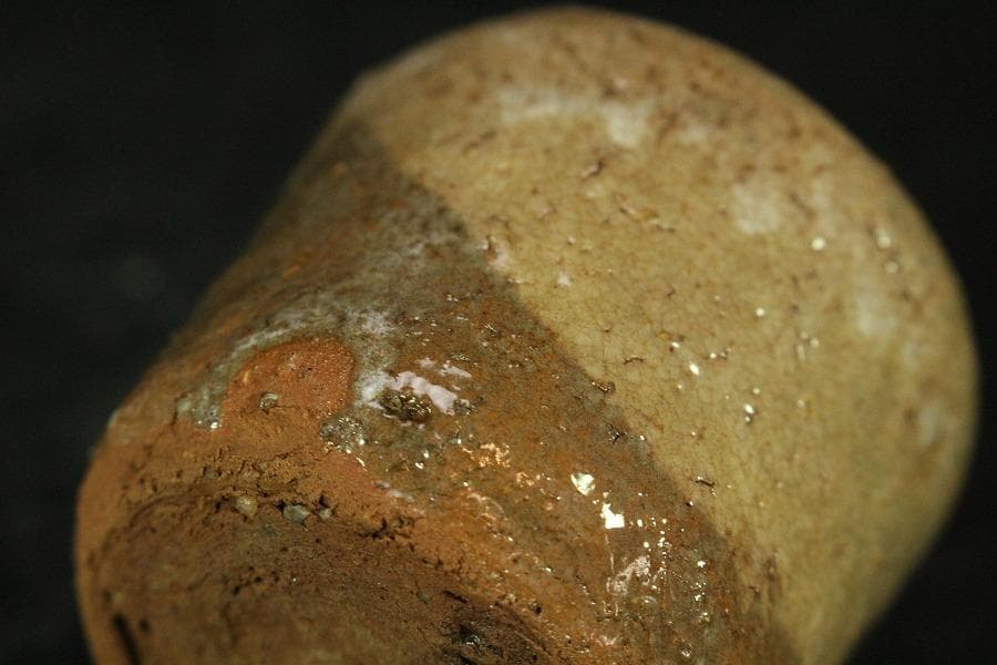 斑唐津 ぐい呑 在銘(K-A934)