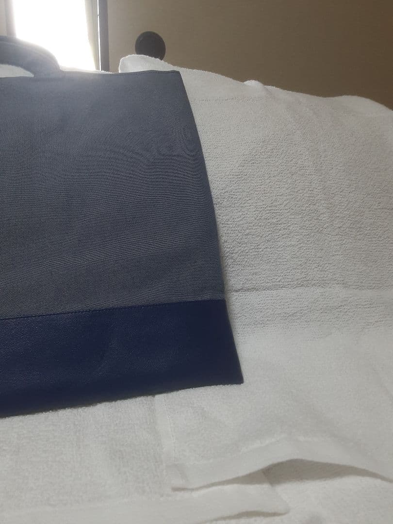 新品タグ付き　ファミリアデニム「船をみにいこう」