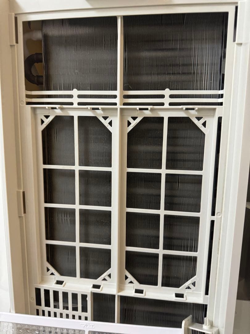 コロナルームエアコンウインド形冷房専用 形式CW-161K 2021年製