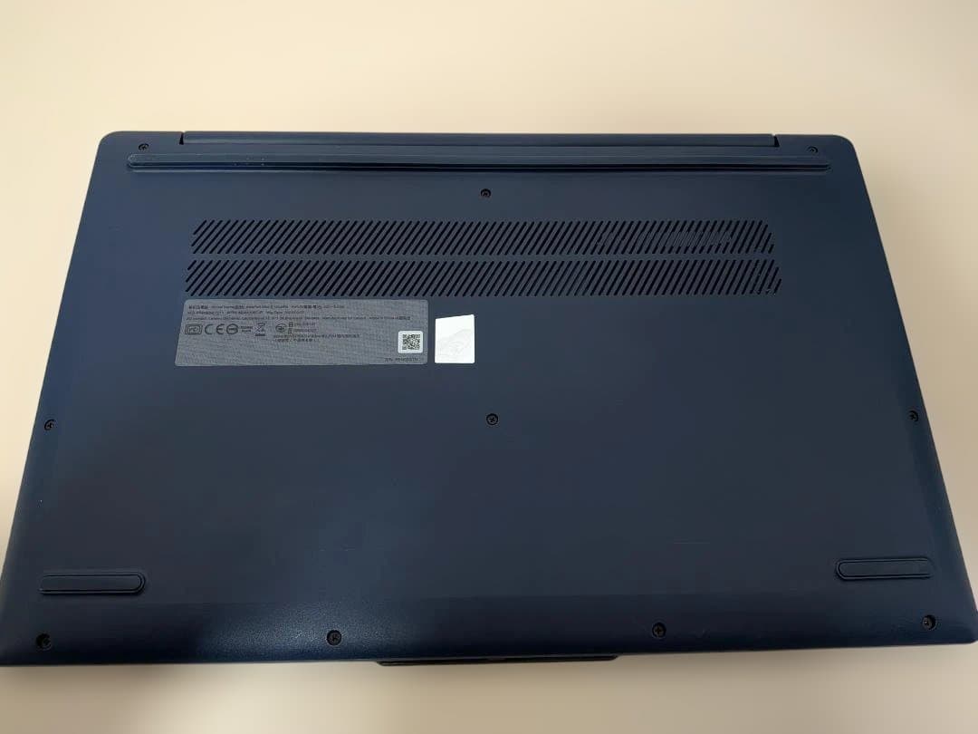 LenovoノートPC本体のみ ideapad slim3 15abr8