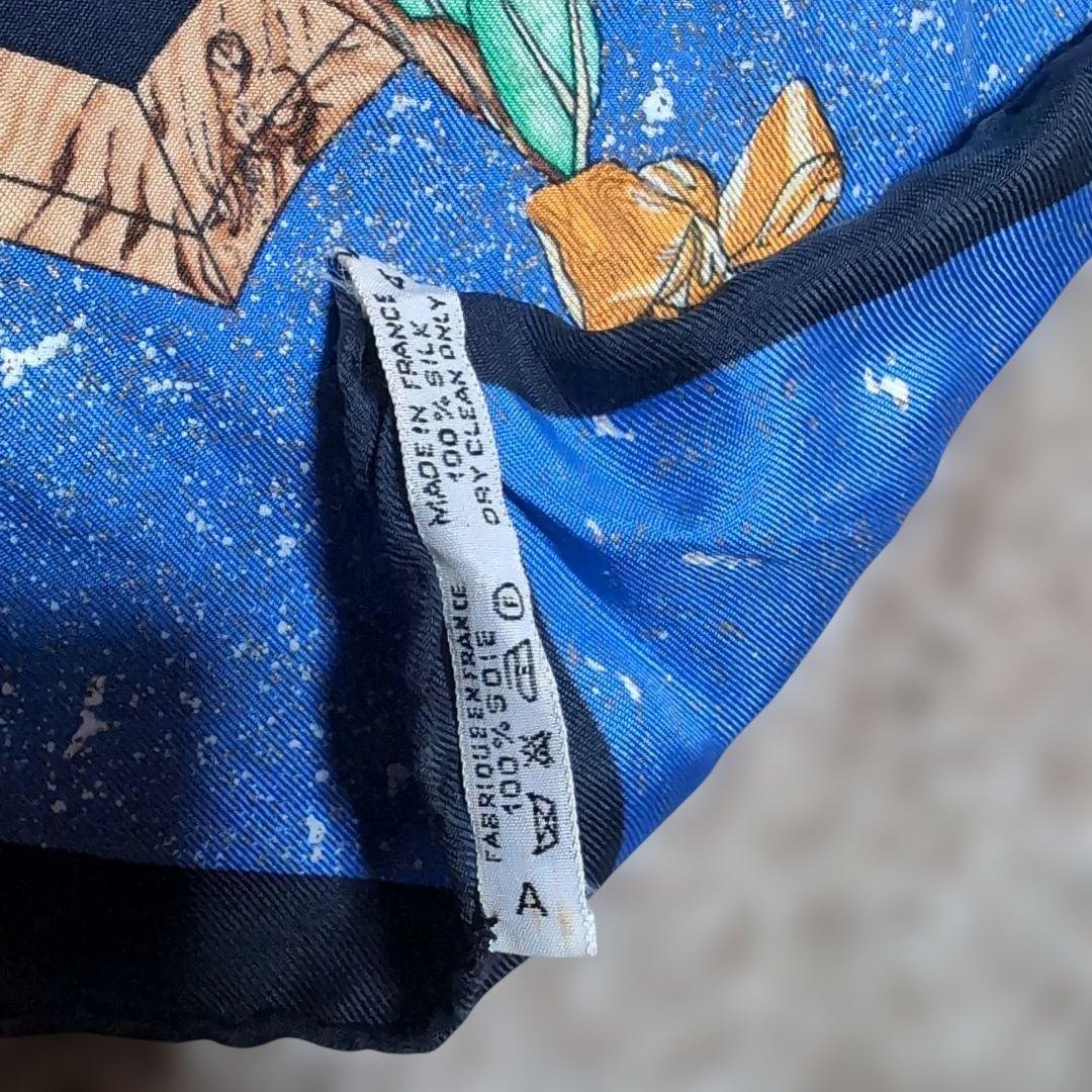 エルメス　HERMES　スカーフ　カレ90　東洋の石と西洋の石細工