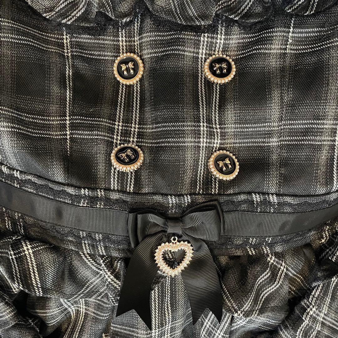 〜1/31までお値下げします★ リズリサ スピンドルヨークティアードワンピース