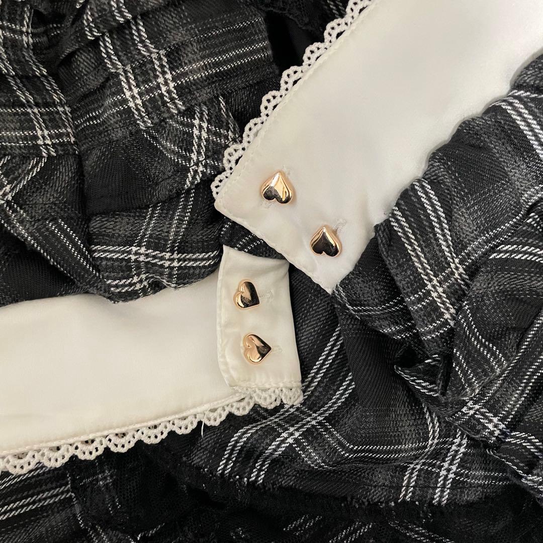 〜1/31までお値下げします★ リズリサ スピンドルヨークティアードワンピース