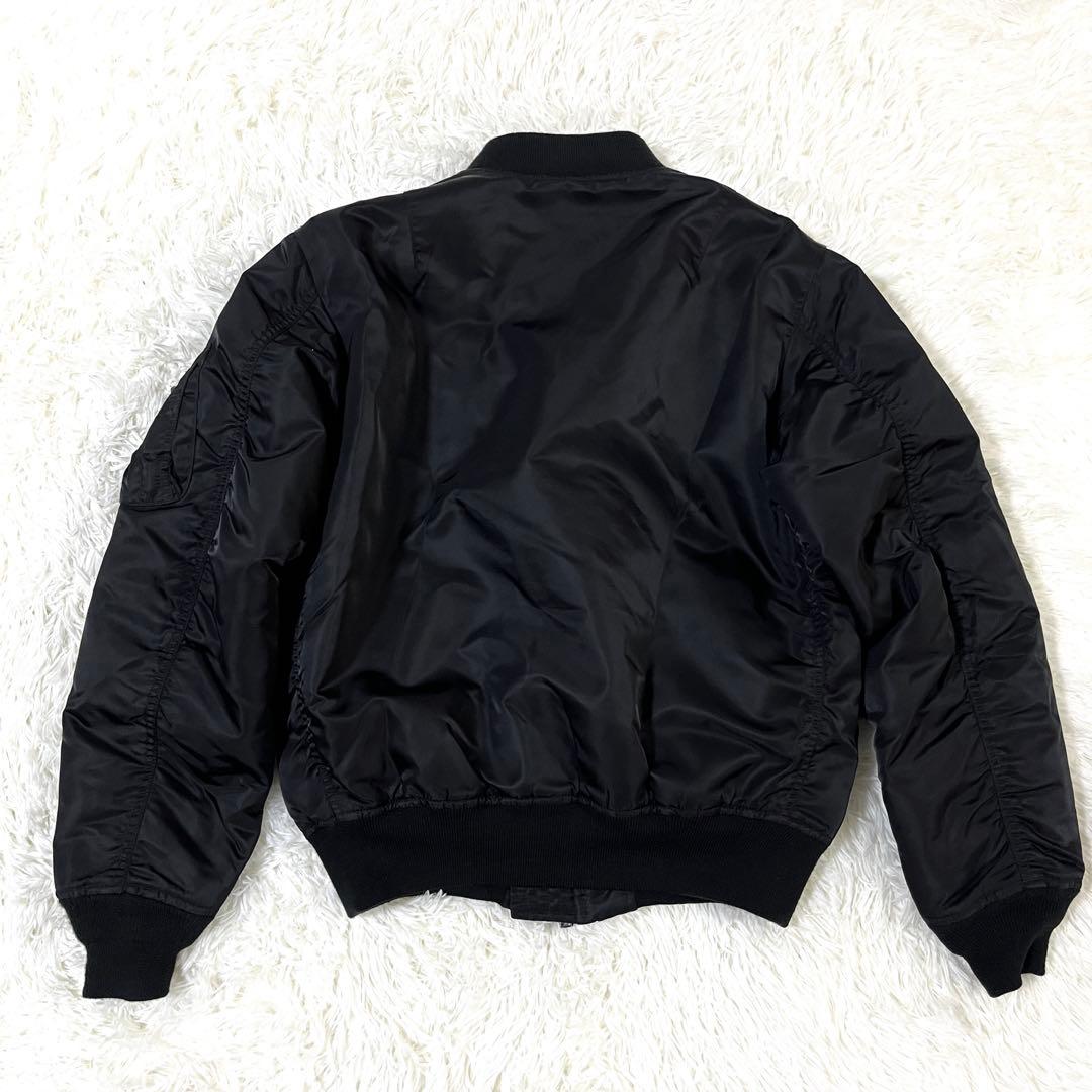 ポキューン ✨AVIREX MA-1 フライトジャケット　中綿　米軍