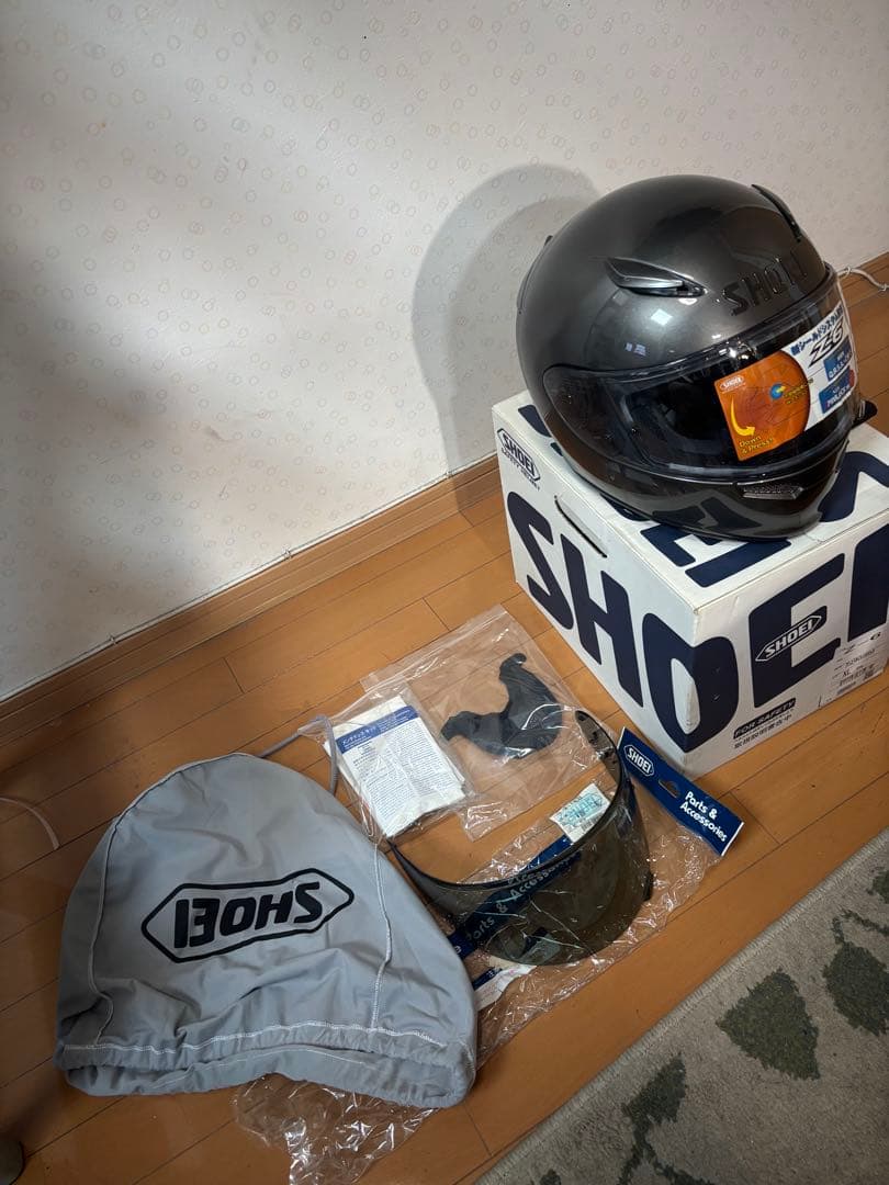 k*i様 新古品SHOEI Z-6 フルフェイスヘルメット XL 限定カラー