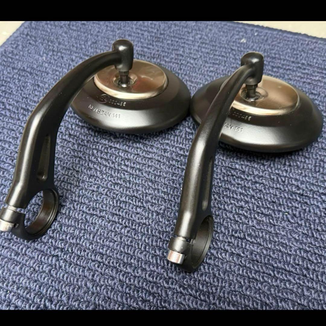 1週間【センタマノスケ】triumph 純正バーエンドミラー