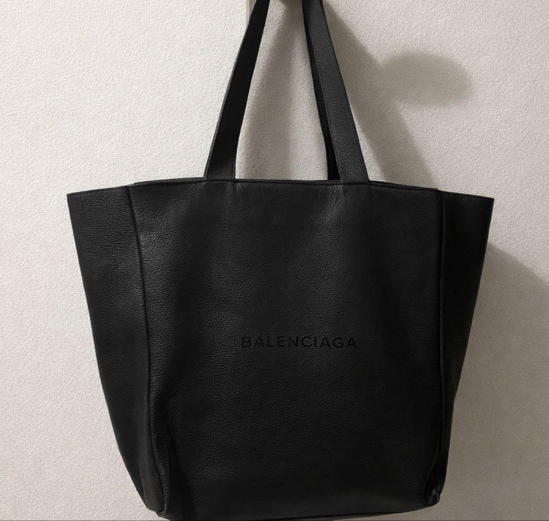 BALENCIAGA ブラック トートバッグ