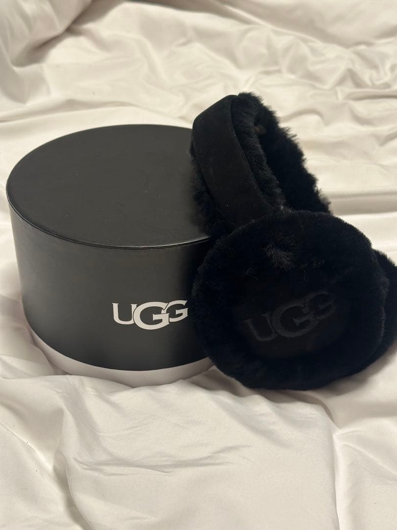 美品‼️UGG★イヤーマフ★ブラックファー