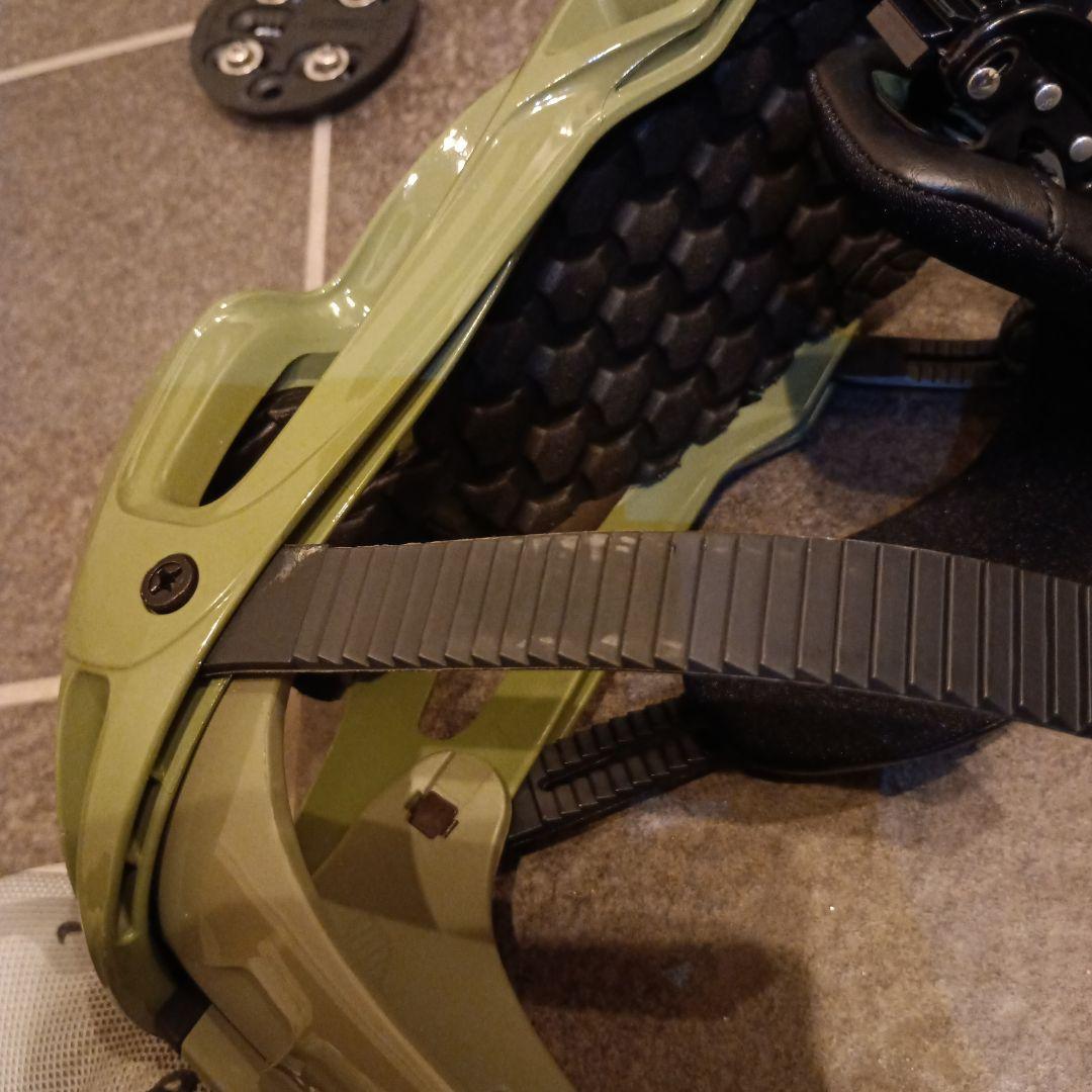 SALOMON RHYTHM Mサイズ