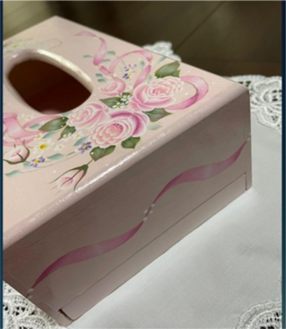 トールペイント　作品　薔薇柄ティッシュボックス