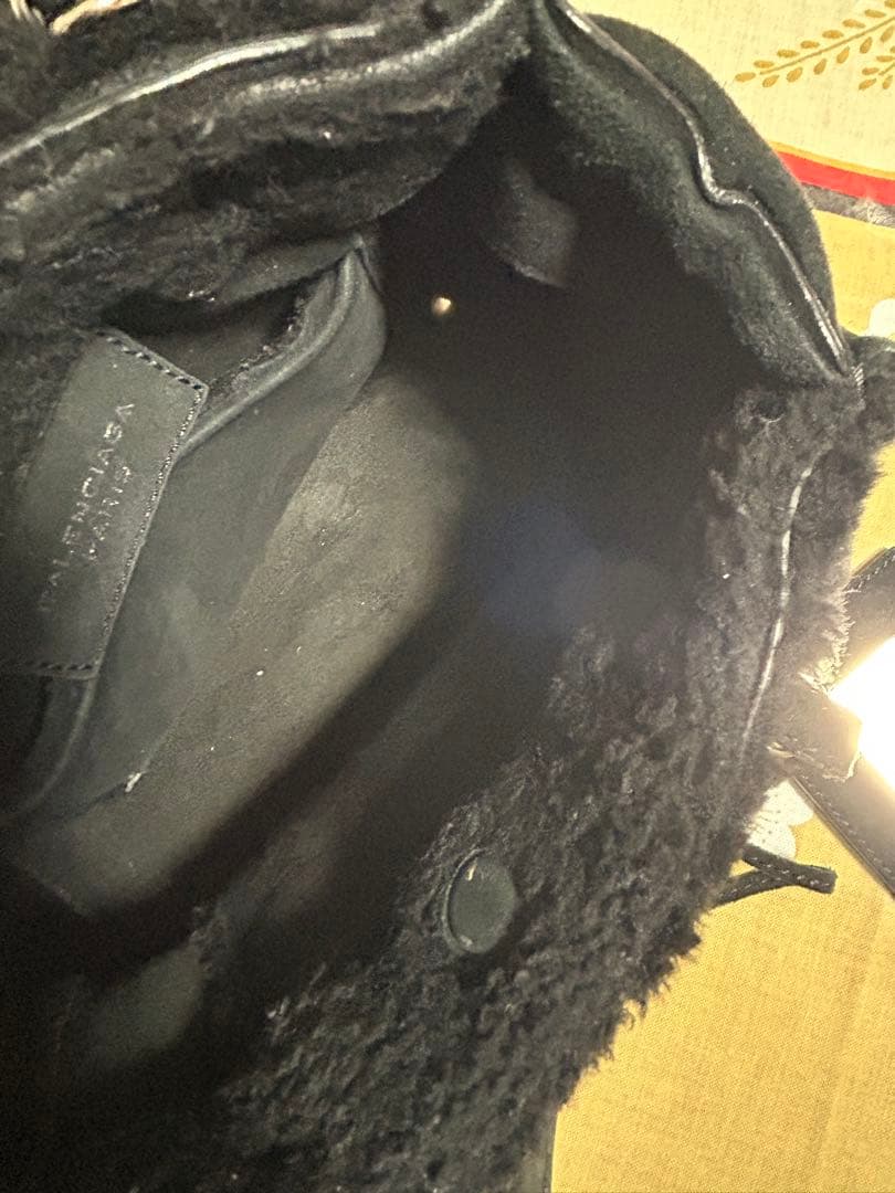 BALENCIAGA ミニペーパームートンです^_^