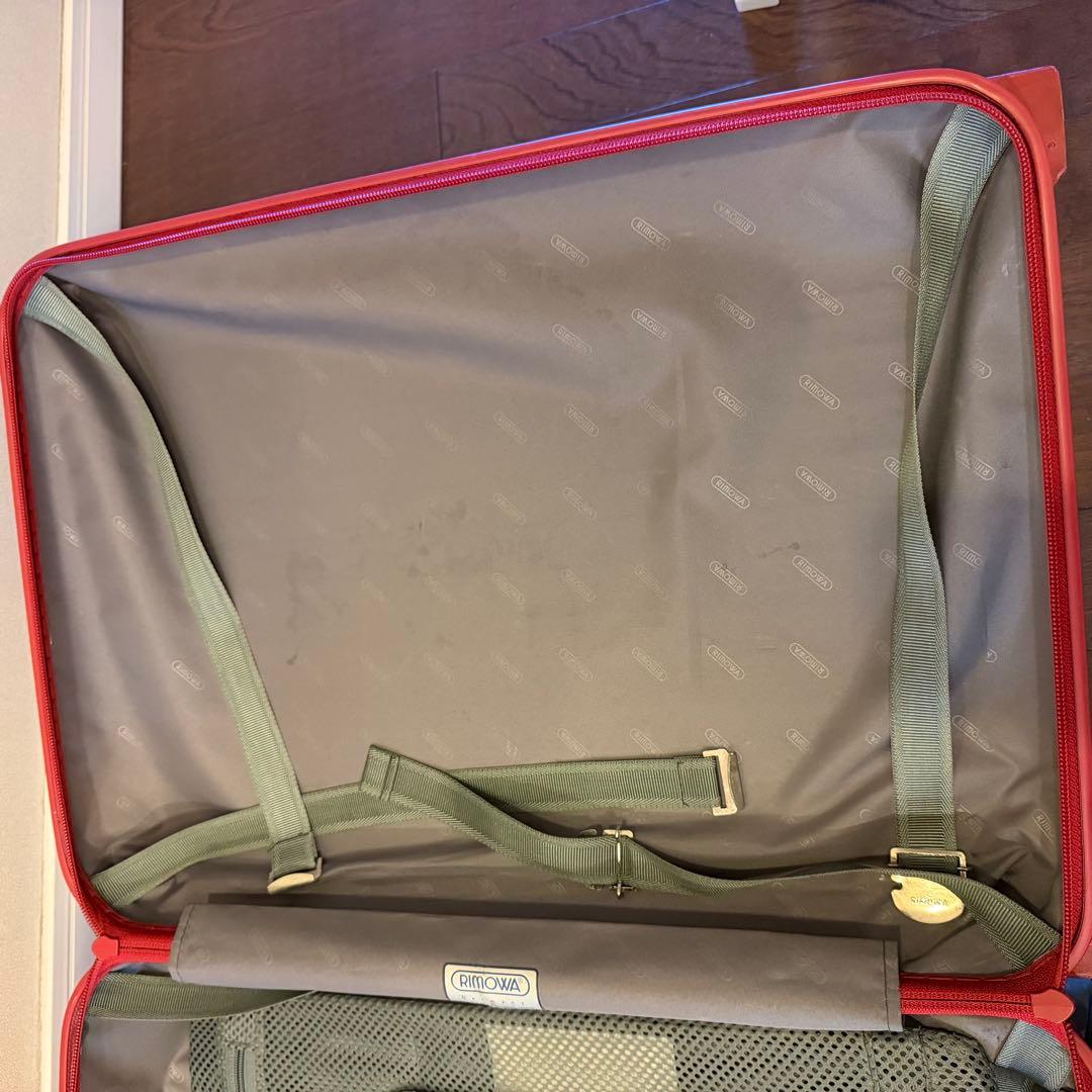 RIMOWA レッドキャリーケース 機内持ち込み　サルサ　salsa