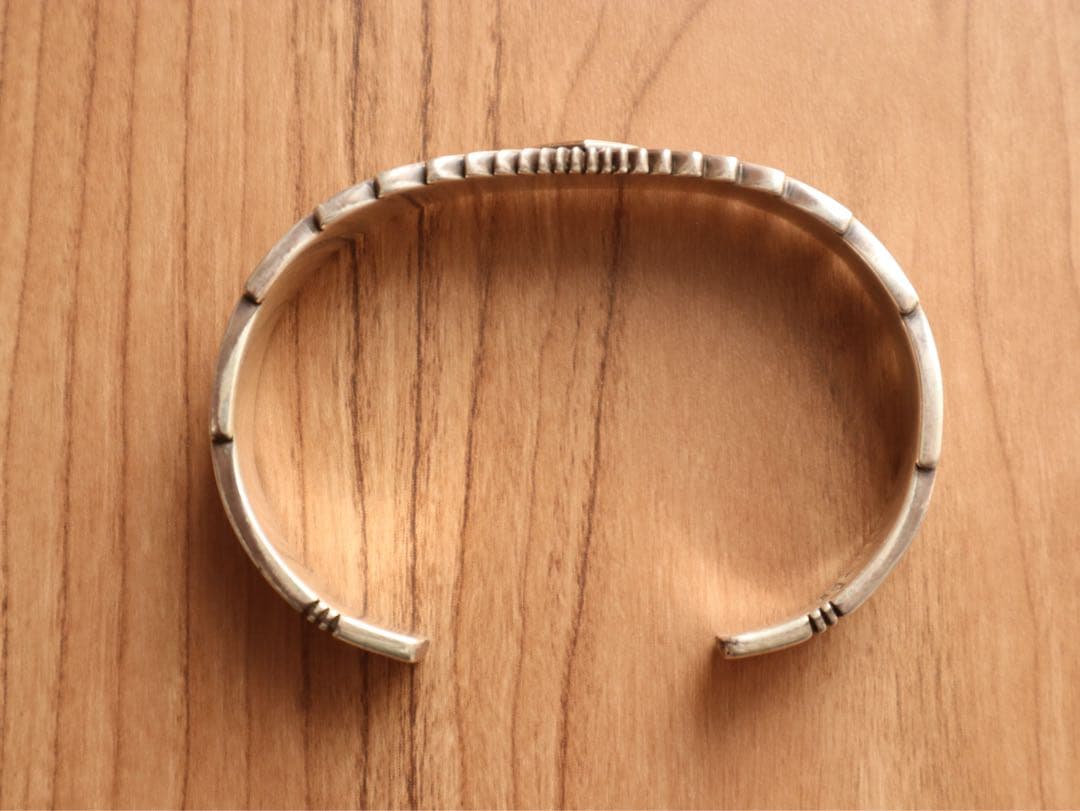 【たーみ】パトリシアべトニー　サンバーストバングル