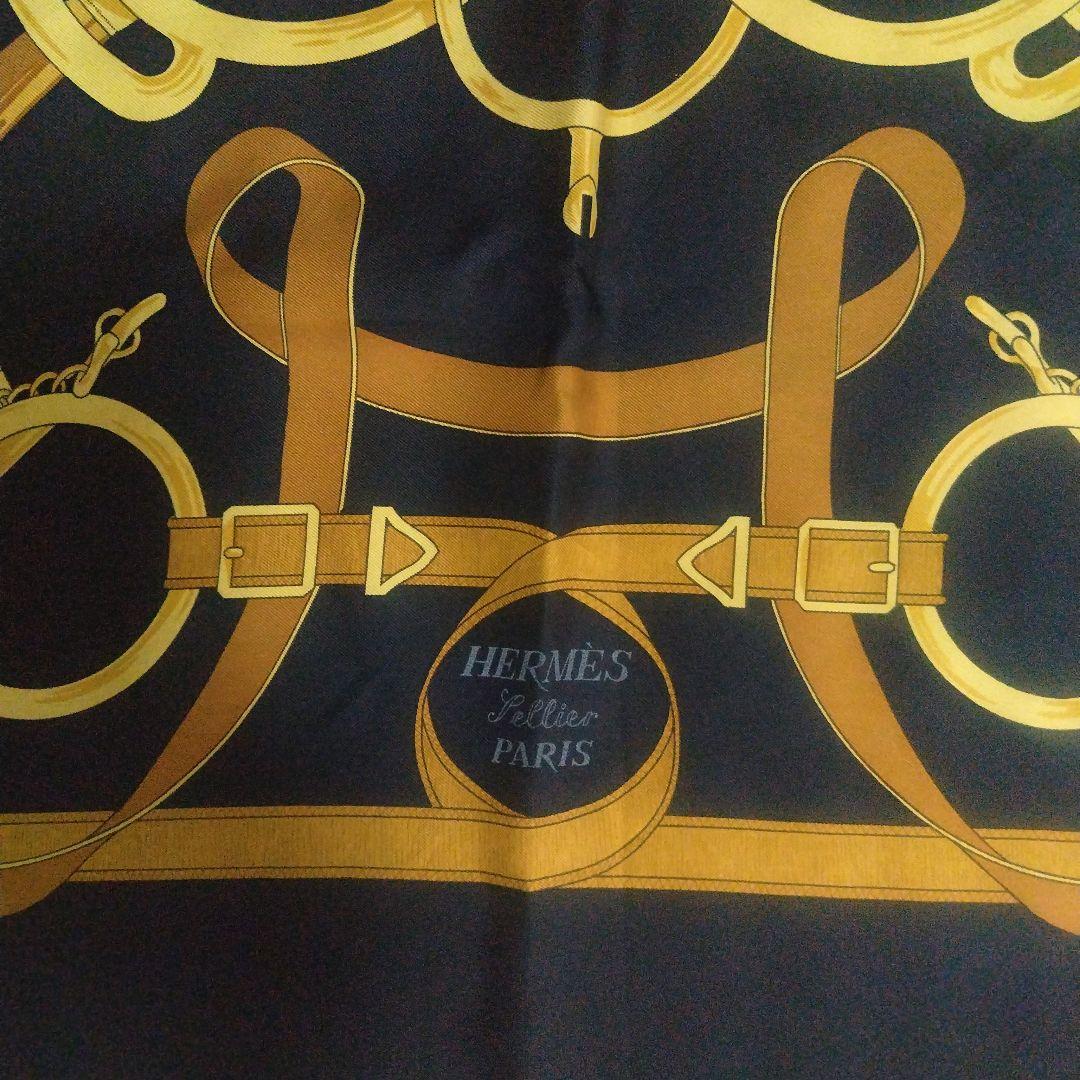 エルメス スカーフ カレ90 HERMÈS シルクスカーフ ブラック ゴールド
