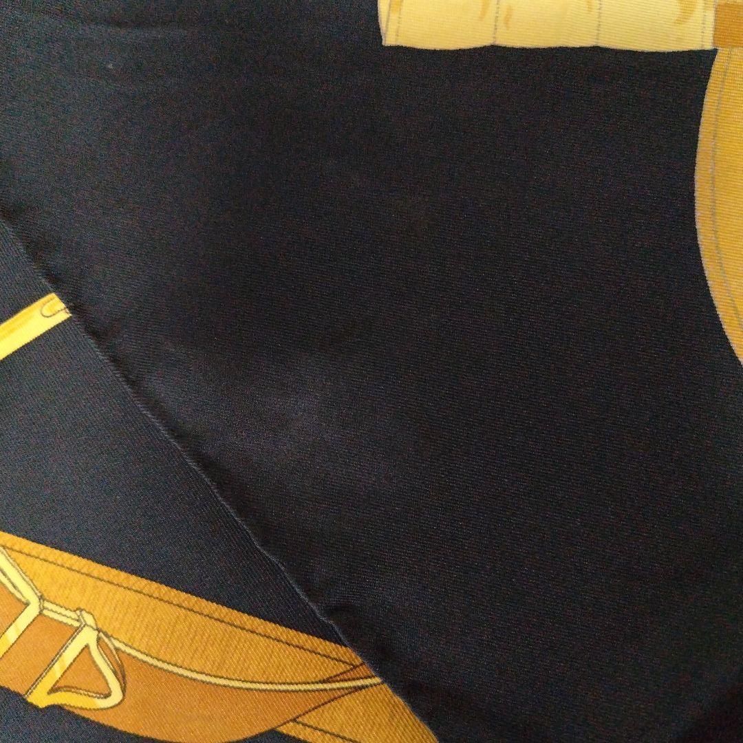 エルメス スカーフ カレ90 HERMÈS シルクスカーフ ブラック ゴールド