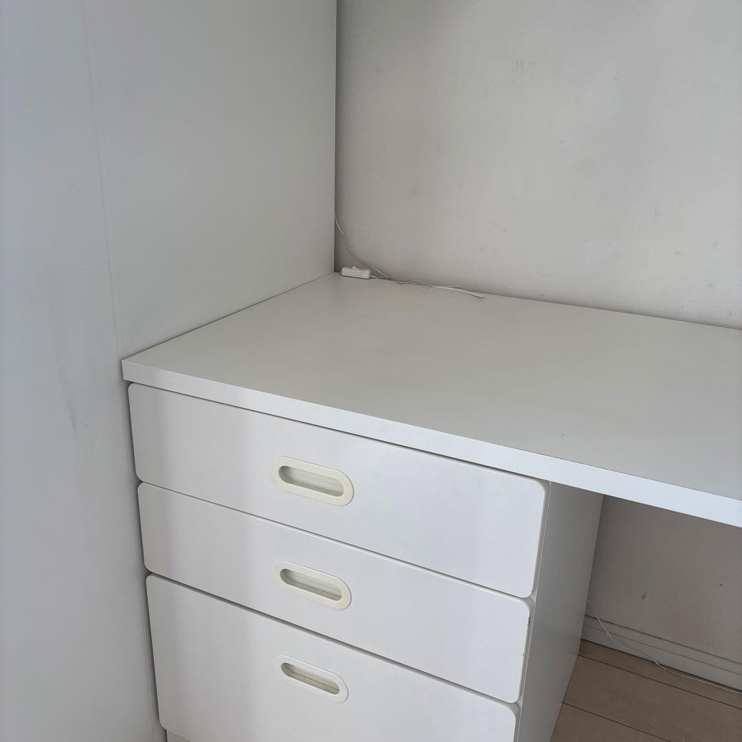 【東京23区引き取り限定】　IKEA ロフトベッド白　 机＆椅子＆間接照明