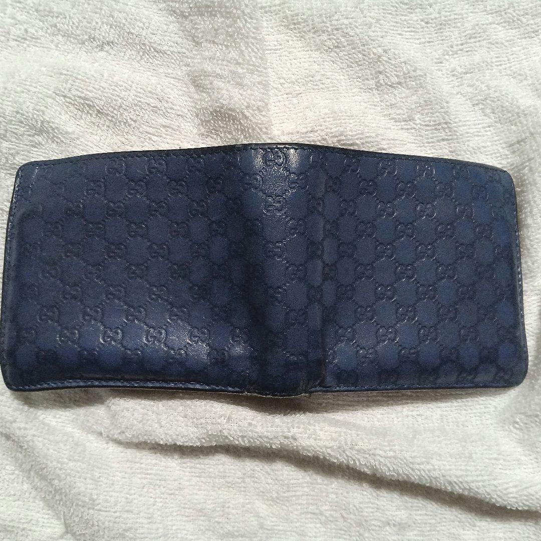 グッチ ２つ折り財布２個セット マイクロ シマ ネイビーとGGパターン