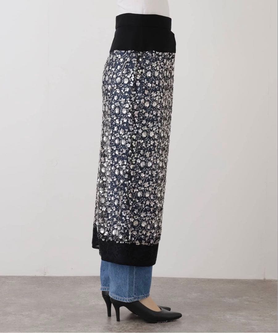 ＜Chika Kisada＞フラワー スパンコール スカート