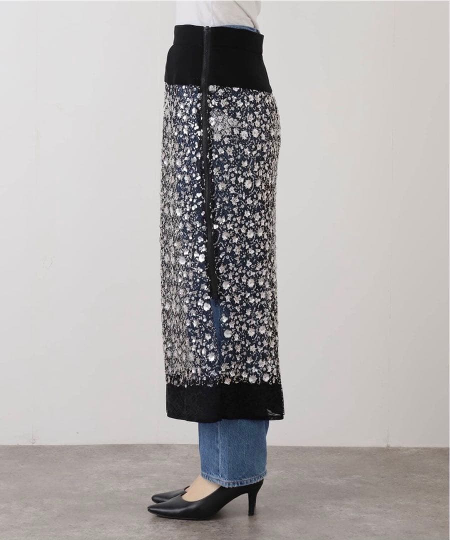 ＜Chika Kisada＞フラワー スパンコール スカート