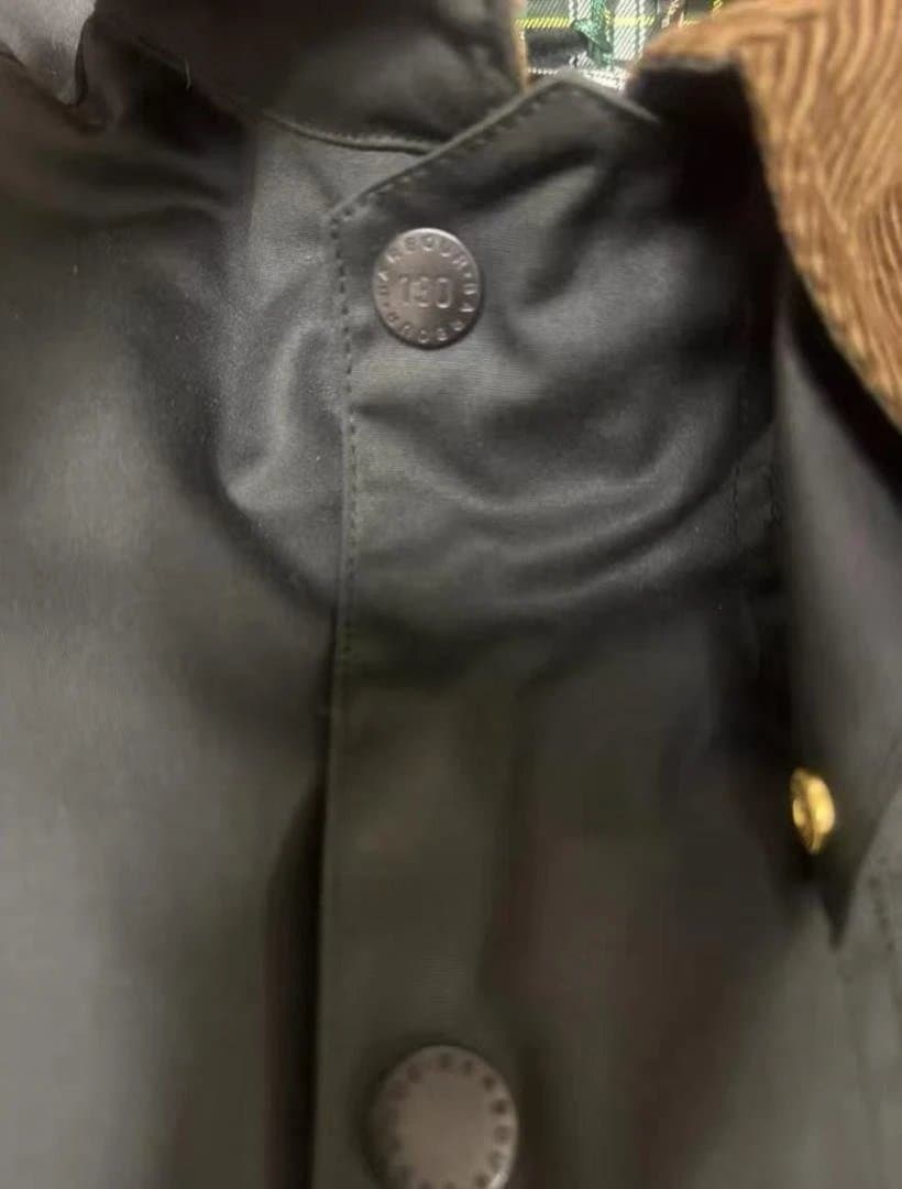 Barbour 130周年記念モデル「TRANSPORT JACKET」 38