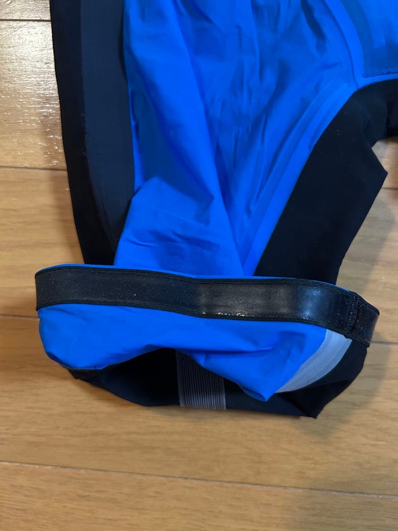 アリーナ競泳用水着　アルティメットアクアフォースX MF サイズL