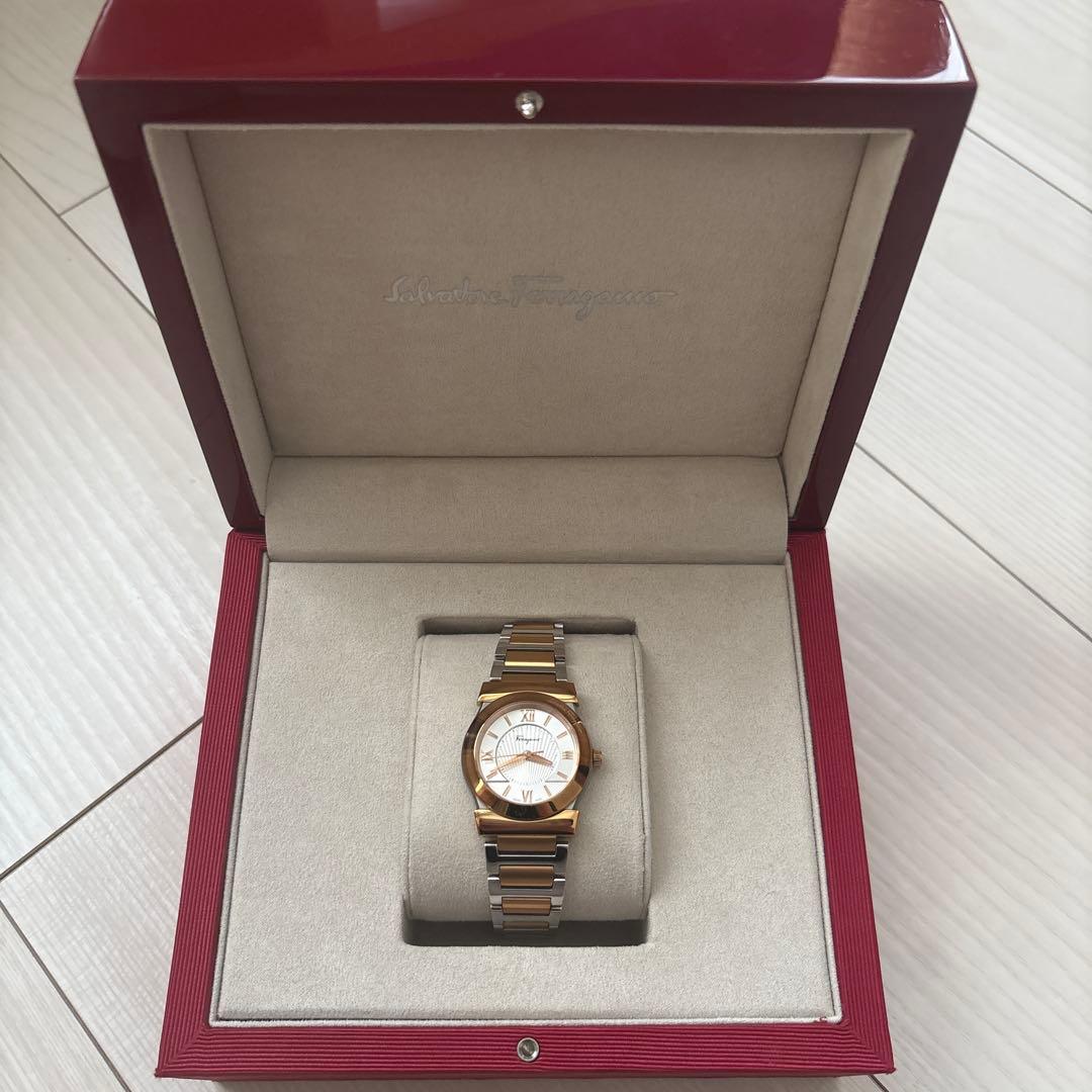 マメ＊フェラガモ　レディース　腕時計