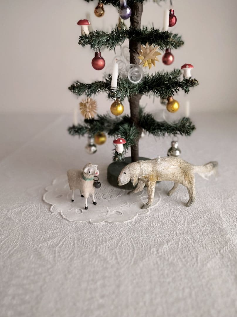 【✳︎toto✳︎さま】animal figure ❀ パピエマシェのワンちゃん