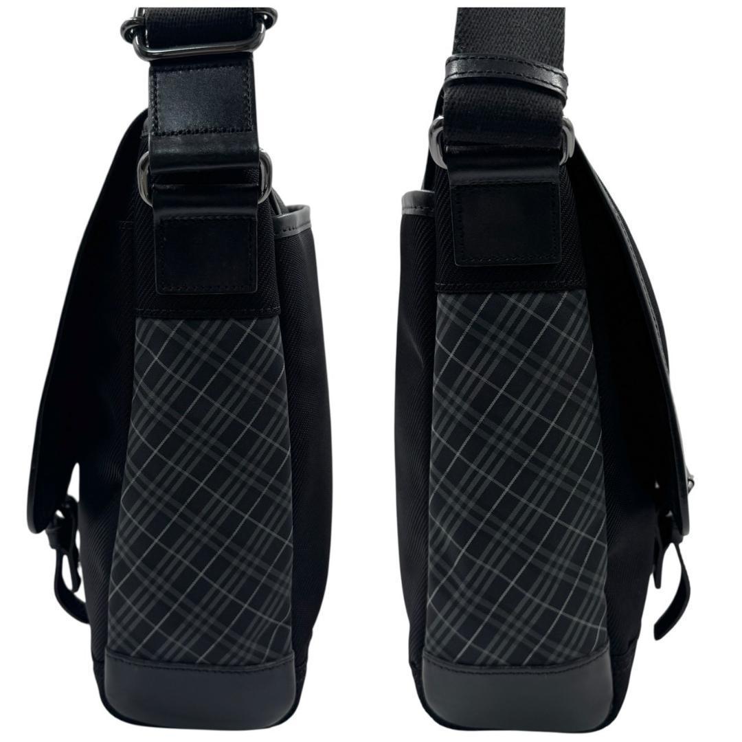 バーバリー　ブラックレーベル　ショルダーバッグ　メッセンジャーバッグ　ブラック