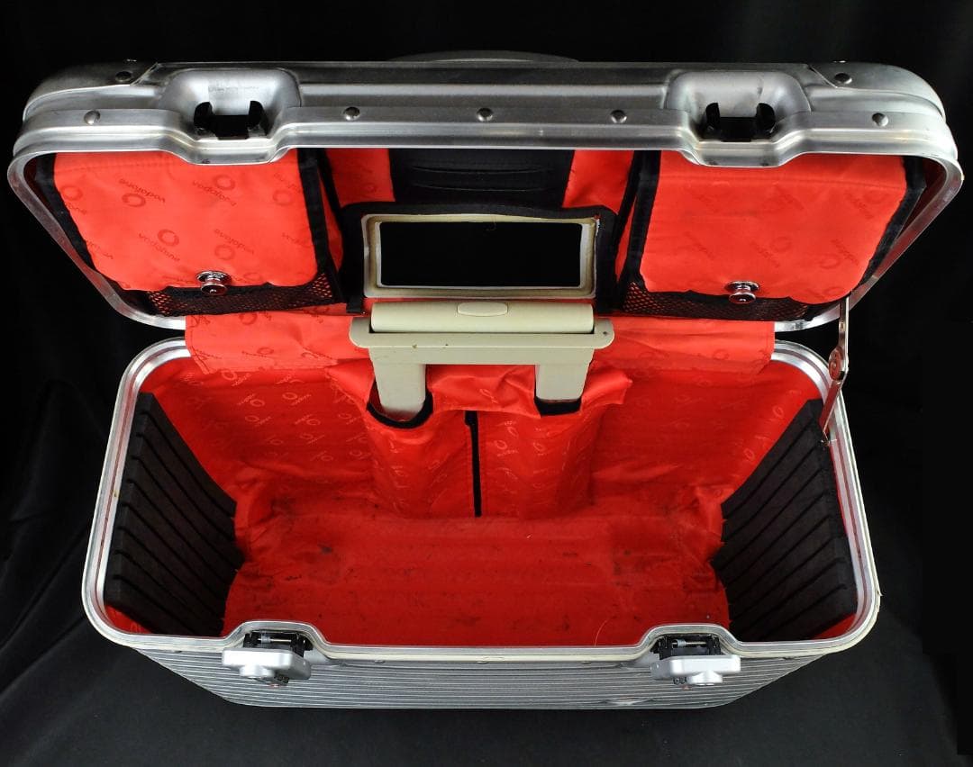 RIMOWAリモワ トパーズ『Vodafone』限定2輪パイロットトロリー36L