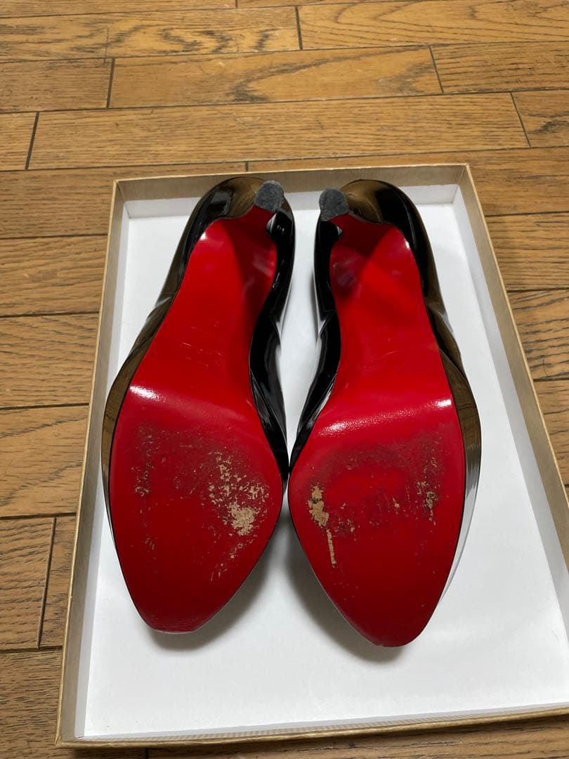 Christian Louboutin 黒　ハイヒール　37