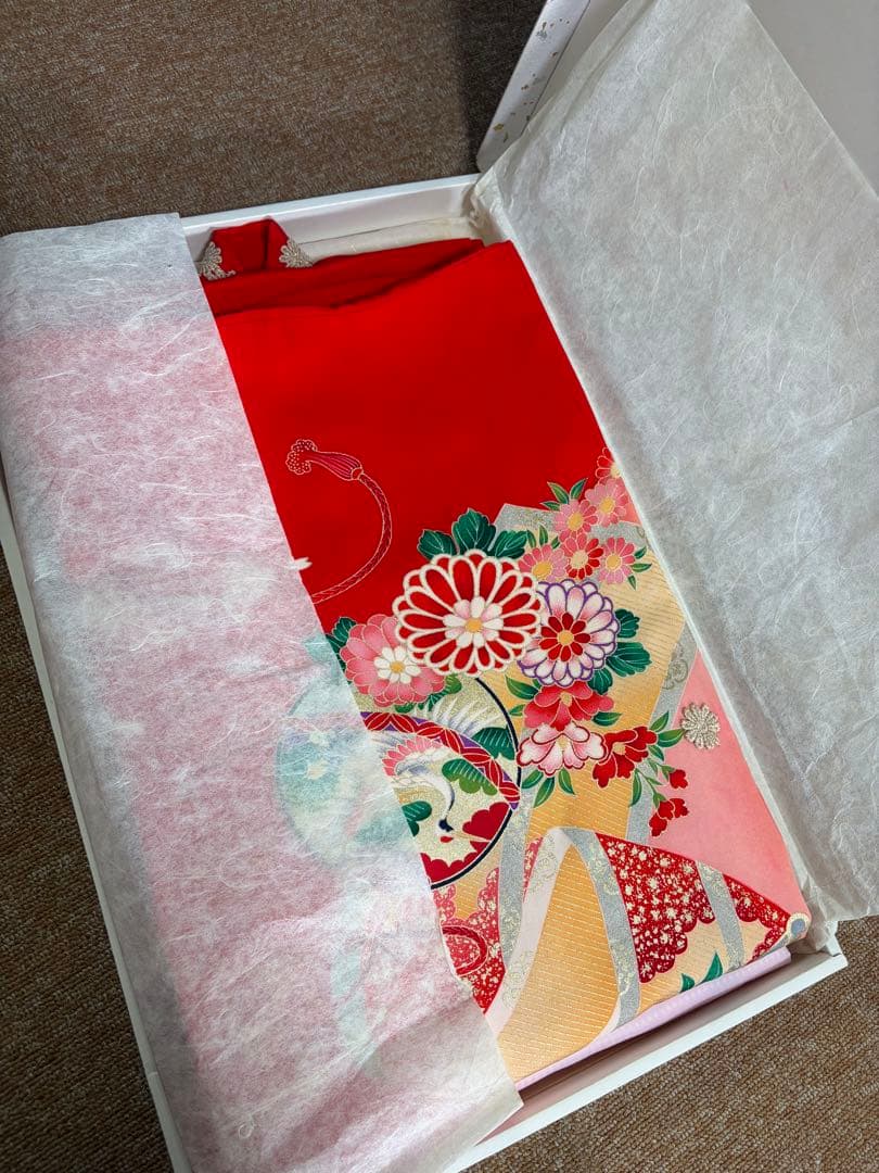 7歳七五三着物 赤色 花柄刺繍モチーフ付き　全セット