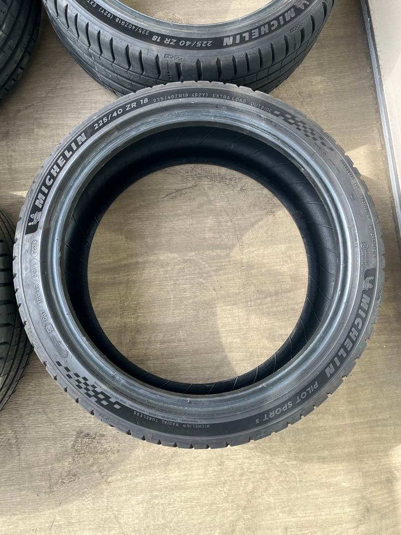 ①【4本セット（内2本）】ミシュラン パイロットスポーツ5 225/40/r18