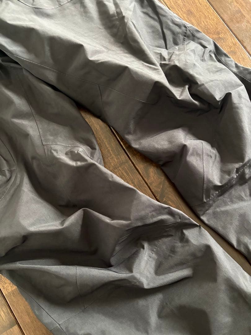 パタゴニア/ゴアテックス パウダーボウルパンツ スノボ用 ブラック L