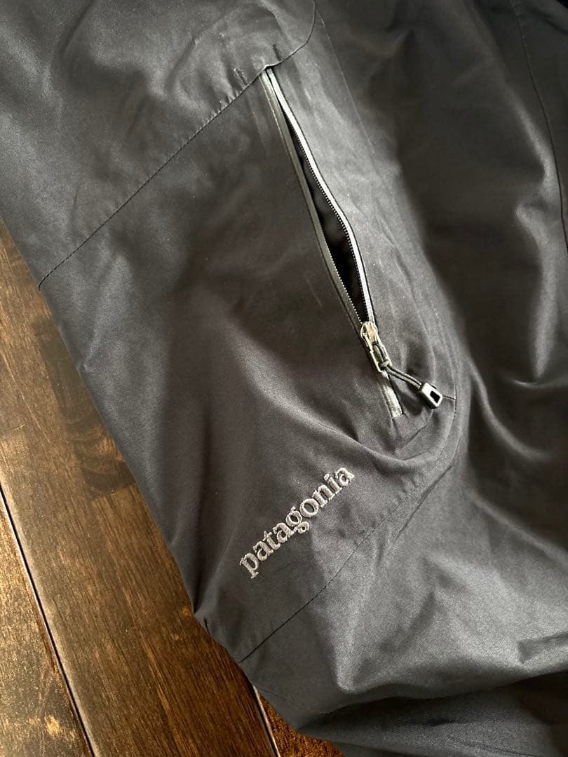 パタゴニア/ゴアテックス パウダーボウルパンツ スノボ用 ブラック L