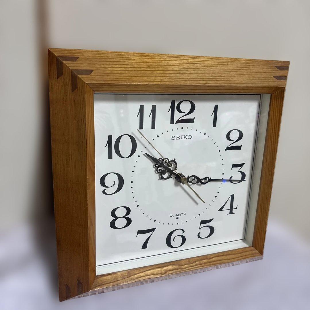SEIKO 木製掛時計 QA-458Bピラミッド形 クォーツ日本製