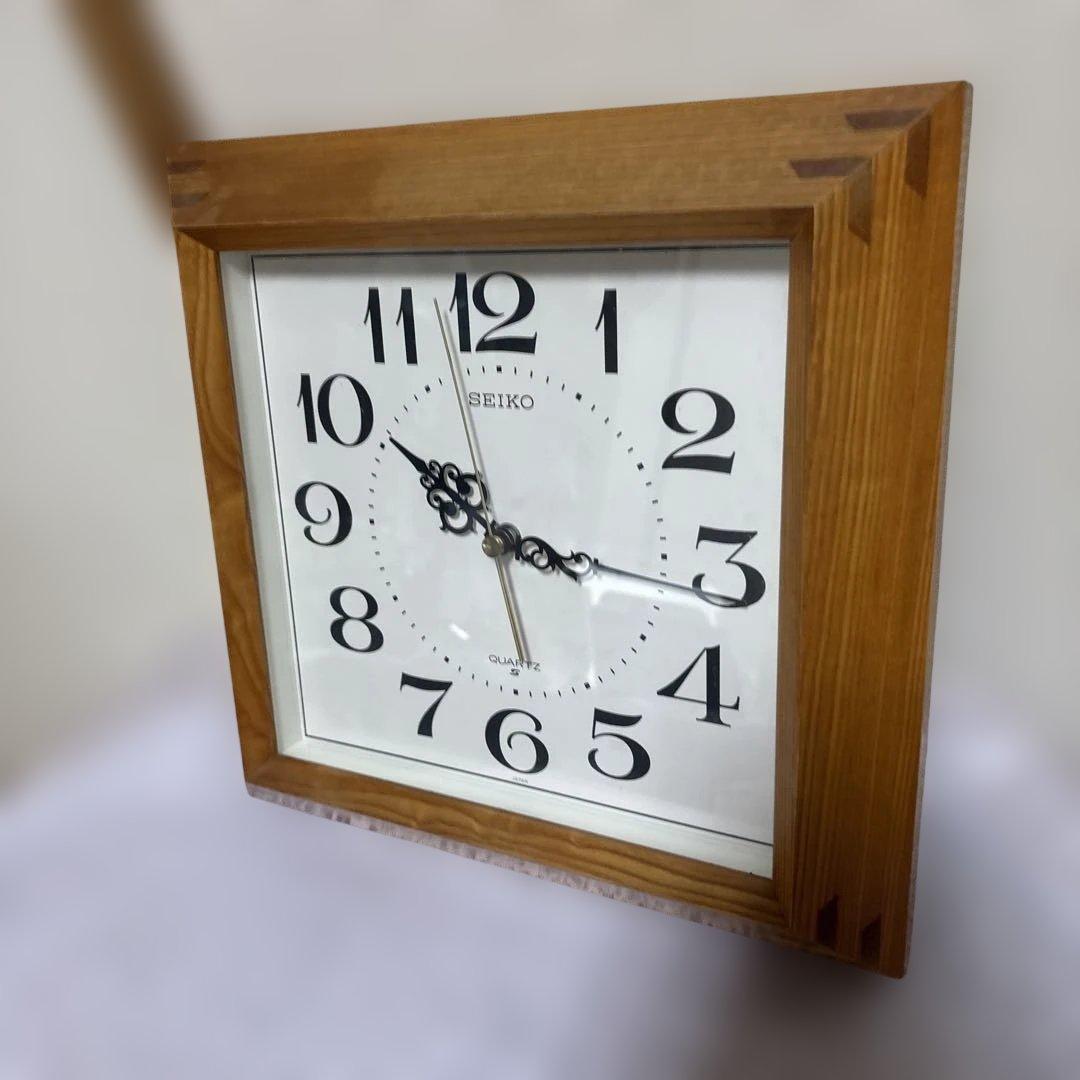 SEIKO 木製掛時計 QA-458Bピラミッド形 クォーツ日本製