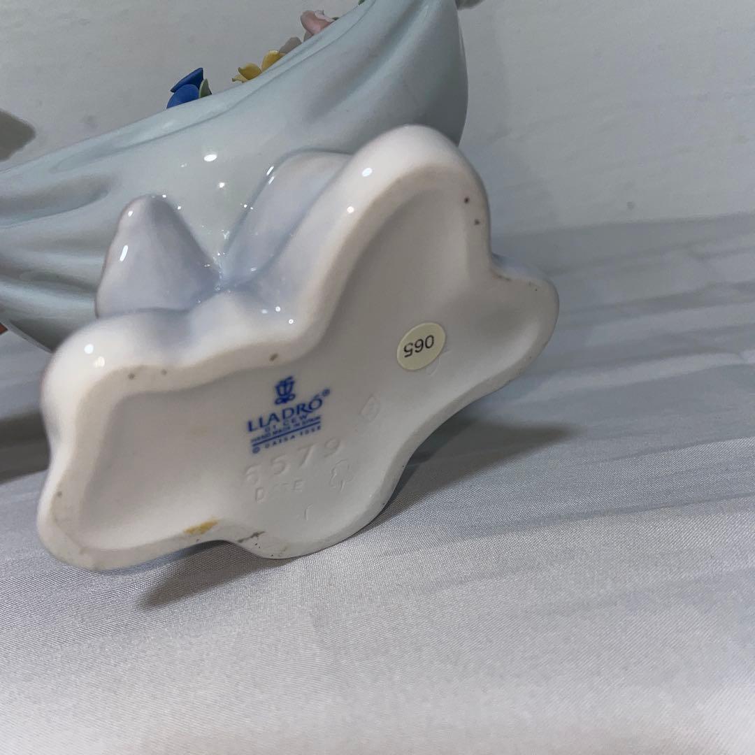 リヤドロ　LLADRO 平和の花かご　花　ハト　鳩