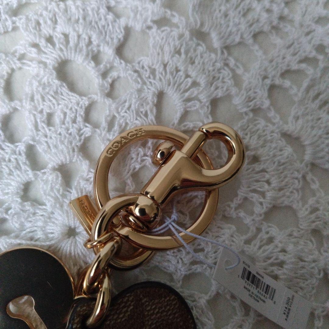 【未使用タグ付き】コーチ ハート キーリング シグネチャー