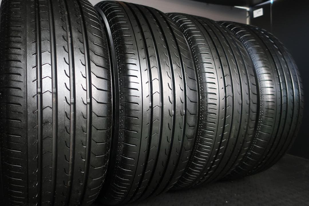 極上イボ付 22~23年製 215/55R17 ヨコハマ ブルーアース RV03