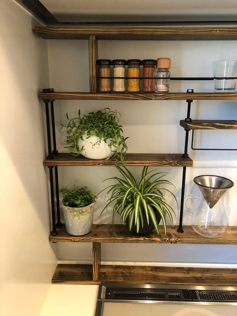 地震でも倒れない突っ張れるキッチンラックCentral☆☆スパイス収納☆