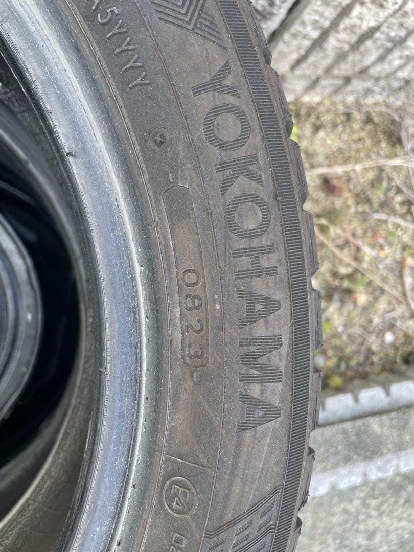 オールシーズンタイヤ ヨコハマBluEarth 4SAW21 165/55R15
